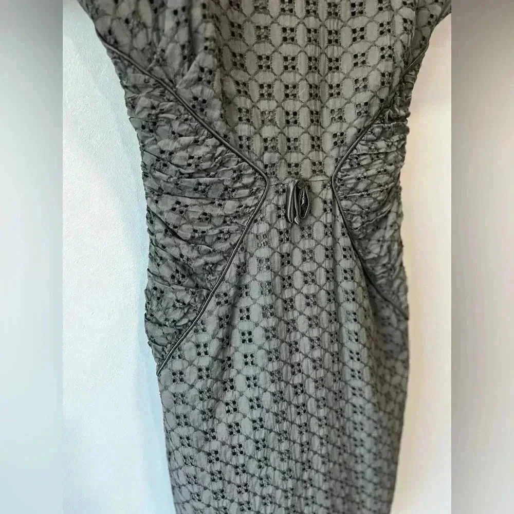 black cocktail Hollywood glam eyelet 60’s wiggle dress- medium - Picture 3 of 10